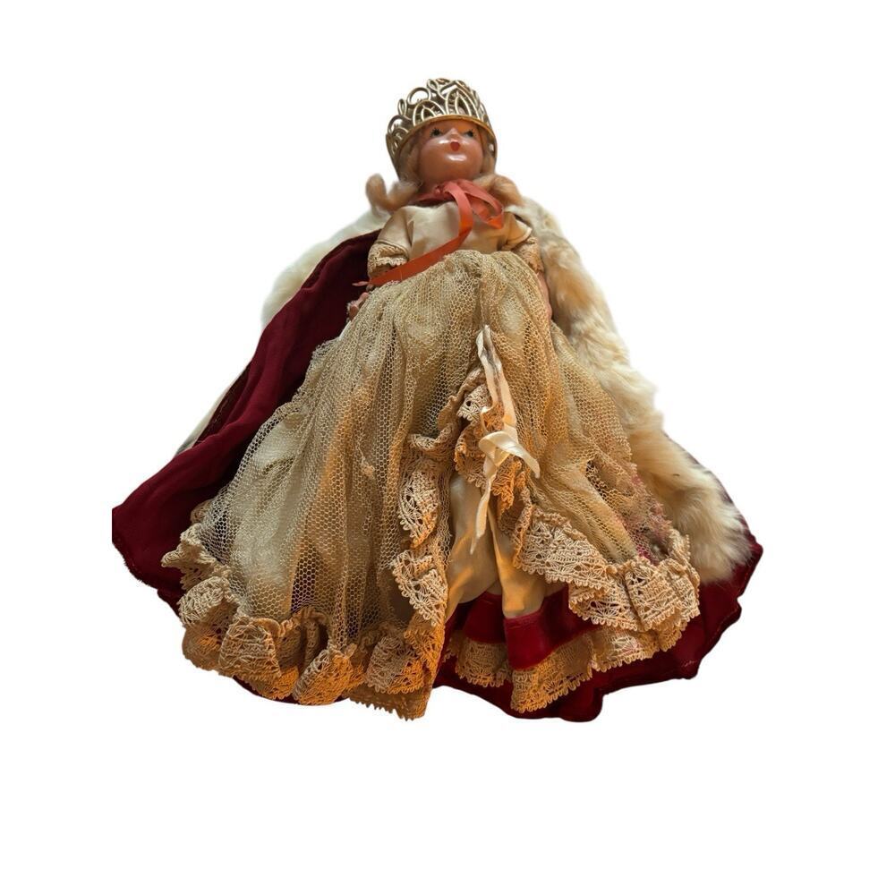 Jointed Hollywood Doll Queen for a Day Blond w Crown & Fur Cape Vintage